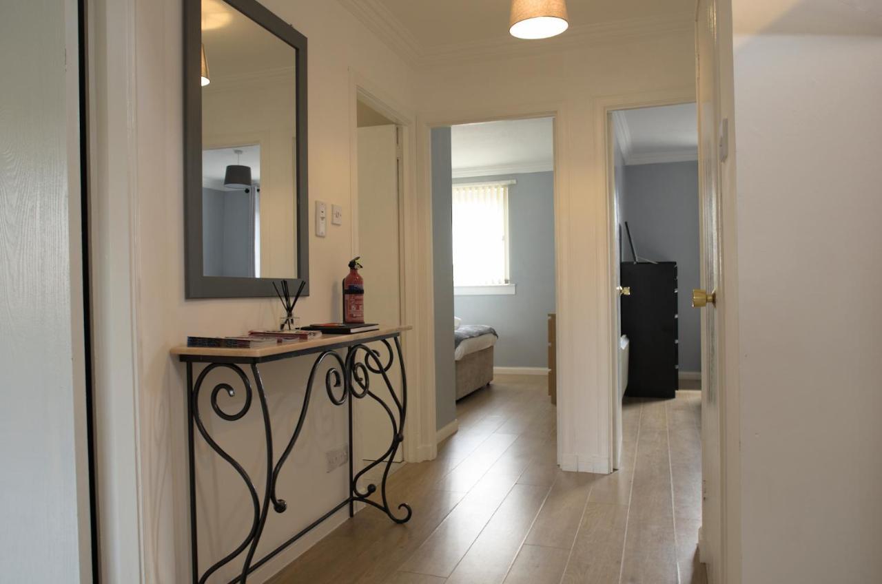 Апартаменты Modern 2-Bed Haven, Free Parking Эдинбург Экстерьер фото